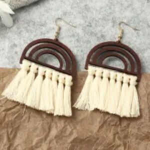 Source Unknown Cream and Brown Boho Earrings